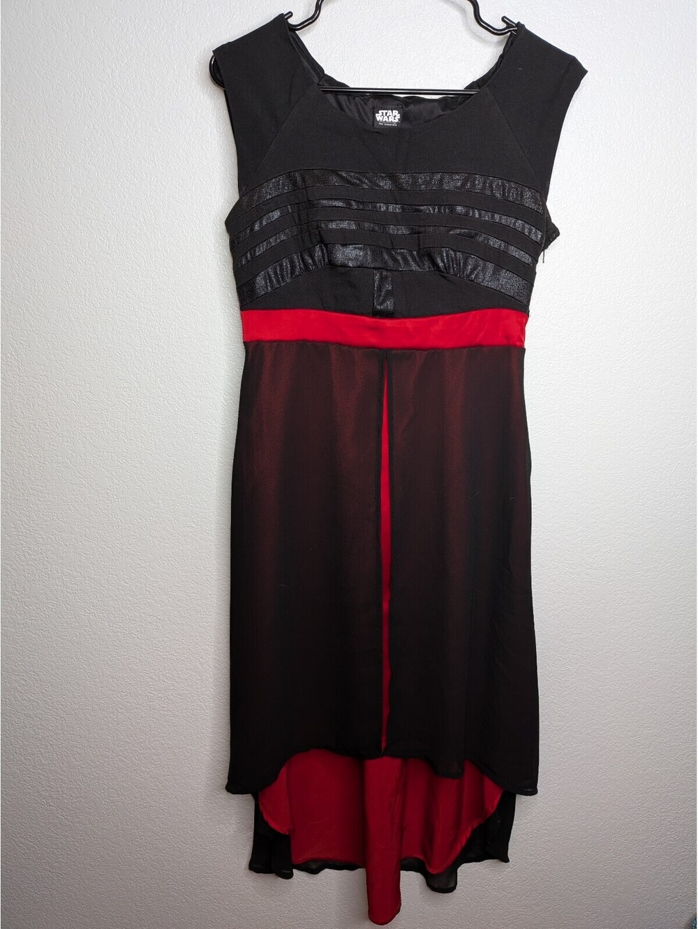 Her Universe Star Wars Kylo Ren Black Red High Low Dress Size Medium